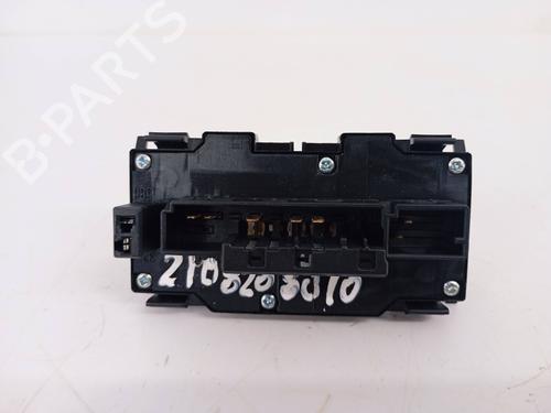 Warning switch MERCEDES-BENZ E-CLASS (W210) E 200 (210.035) | BP33211683I22 - Image 2