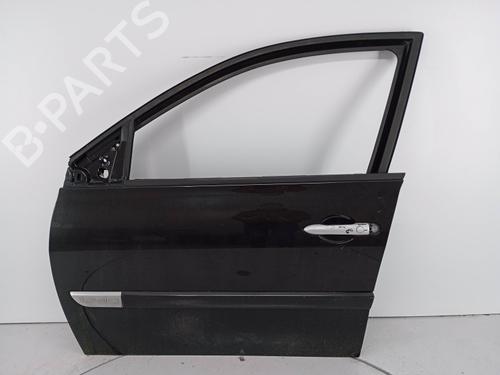 Used Left front door RENAULT MEGANE II Saloon (LM0/1_) 1.9 dCi (LM0G, LM1G, LM2C) (120 hp) 31164939