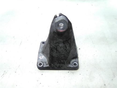 Used Engine mount MERCEDES-BENZ E-CLASS (W210) E 200 (210.035) (136 hp) 19815039