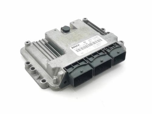 Used Engine control unit (ECU) Engine control unit (ECU) RENAULT SCÉNIC II (JM0/1_) 1.9 dCi (JM0G, JM12, JM1G, JM2C) (120 hp) 32283484 32283484