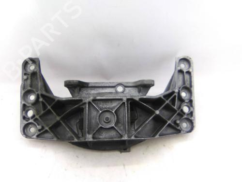 Gearkasseophæng BMW 5 (E60) 525 d (163 hp) 21053951