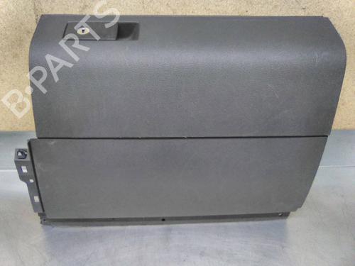 Used Glove box VW TOURAN (1T1, 1T2) 1.9 TDI (100 hp) 19849265