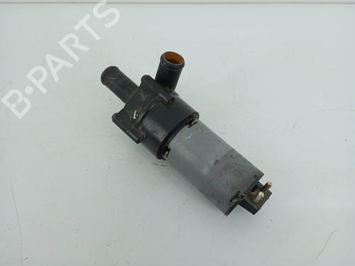 Extra waterpomp MERCEDES-BENZ E-CLASS (W210) E 200 (210.035) (136 hp) 32787727