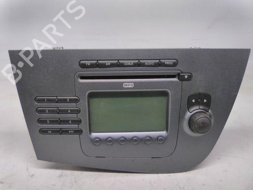 Used Radio SEAT LEON (1P1) 1.9 TDI (105 hp) 19868999