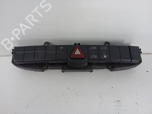 Used Switch Switch MERCEDES-BENZ VITO Bus (W639) 115 CDI (639.701, 639.703, 639.705) (150 hp) 32751886 32751886