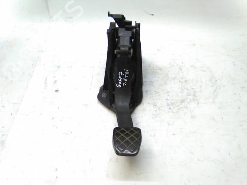 Used Clutch pedal VW GOLF VII (5G1, BQ1, BE1, BE2) 1.6 TDI (105 hp) 19814621