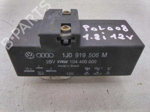 Used Engine control unit (ECU) VW POLO (9N_, 9A_) 1.2 12V (64 hp) 19835317