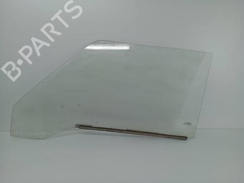 Vetro anteriore sinistro MITSUBISHI L 300 III Bus (P0_W, P1_W, P2_W, P3_W) 2.5 D (P05W, P15W, P25W) (69 hp) 30915390