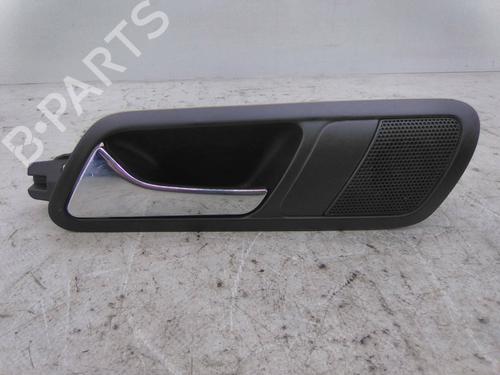 Used Rear left exterior door handle VW PASSAT B6 (3C2) 1.9 TDI (105 hp) 19813964