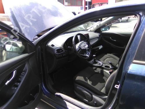 Switch HYUNDAI i30 Estate (PDE) 1.6 CRDi | BP39471518I30 - Image 11
