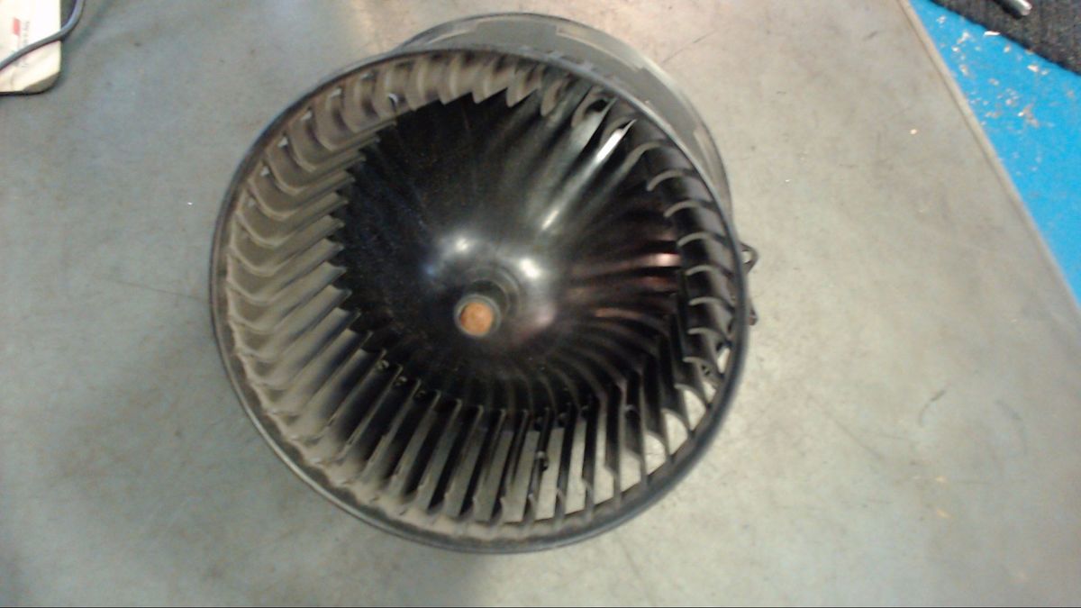Heater blower motor FORD FIESTA VI (CB1, CCN) 1.25 5893220 BParts