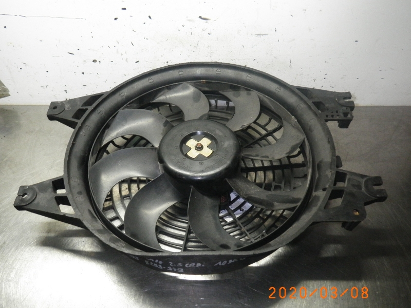 Radiator fan KIA SORENTO I (JC) 2.5 CRDi BParts