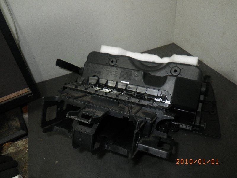 Glove box SEAT IV (6J5, 6P1) 1.4 SEAT 6P1857103 BParts