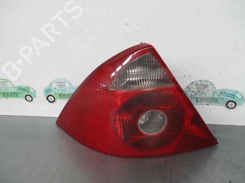 Used Left taillight FORD MONDEO III Saloon (B4Y) [2000-2007]  4387152