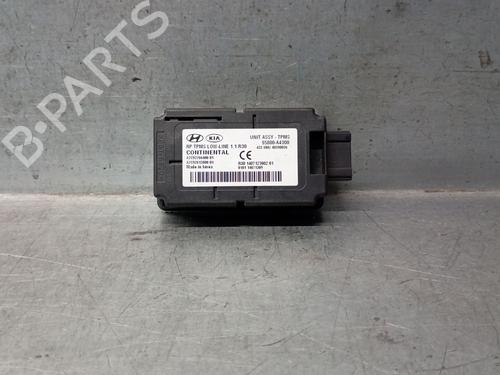 Elektronisk modul KIA CARENS IV 1.7 CRDi (116 hp) 27457408