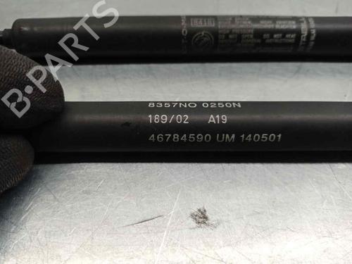 Gasfjeder motorhjelm FIAT STILO (192_) 1.9 D Multijet | BP14332294C139 