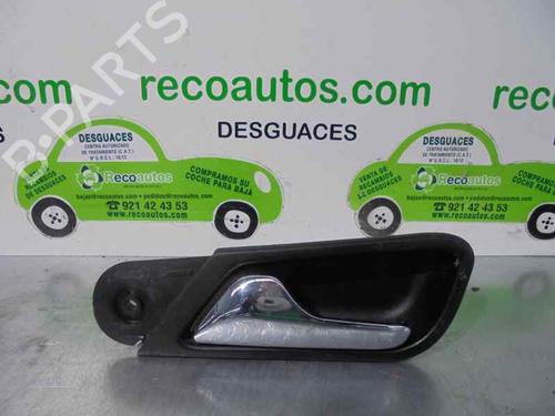 Used Front left interior door handle MERCEDES-BENZ CLK (C208) CLK 320 (208.365) (218 hp) 3217116