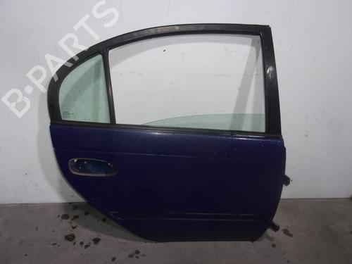 Right rear door TOYOTA AVENSIS (_T22_) 1.6 i (AT220_, AT220R) 6700305050 | AZUL | 4 | PUERTAS