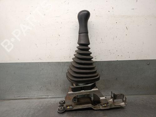 Used Gear lever Gear lever CHRYSLER VOYAGER / GRAND VOYAGER III (GS_, NS_) 2.5 TD (116 hp) 40037373 40037373