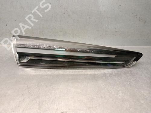 Used Left tailgate light RENAULT CAPTUR II (HF_) TCe 90 (HFM6) (91 hp) 32043944