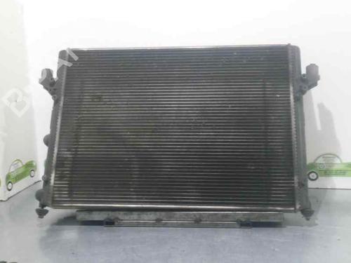 Used Water radiator Water radiator 2320118 2320118