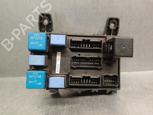 Fuse box HYUNDAI GETZ (TB) 1.6 | BP31572227E1