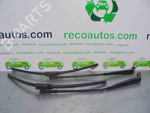 Front windshield wiper arm PEUGEOT 407 SW (6E_, 6D_) 2.0 HDi 135 BP3470574C143