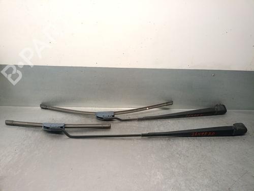 Used Front windshield wiper arm Front windshield wiper arm 38874293 38874293