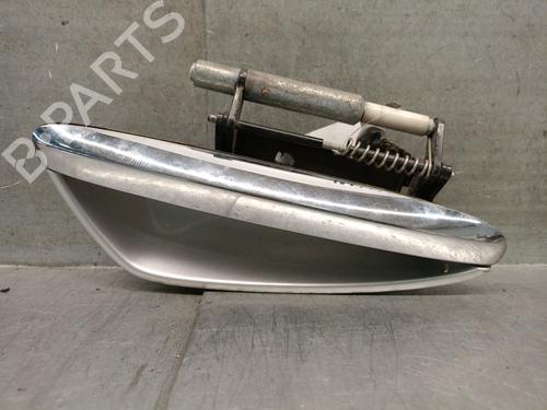 Used Front right exterior door handle Front right exterior door handle ALFA ROMEO BRERA (939_) 2.4 JTDM 20V (939DXD1B, 939DXD12) (200 hp) 33399911 33399911