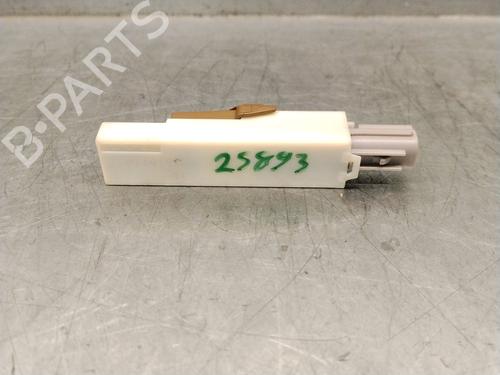 Antenne/Base Antenne/Base TOYOTA HIGHLANDER (GSU7_, AXUH7_, TXUA7_) 2.5 Hybrid AWD (AXUH78) (246 hp) 37020888 37020888