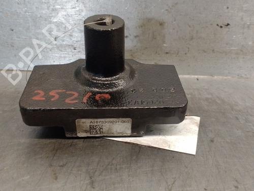 Used Engine mount Engine mount MERCEDES-BENZ GLE Coupe (C167) GLE 350 de 4-matic (167.306) (333 hp) 34378556 34378556
