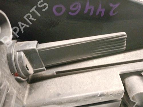 Right headlight KIA CARENS IV 1.7 CRDi | BP31802848C29