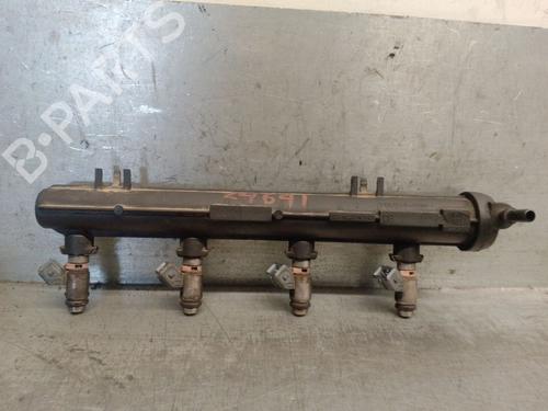 Used Injection rail RENAULT CLIO II (BB_, CB_) 1.2 16V (BB05, BB0W, BB11, BB27, BB2T, BB2U, BB2V, CB05,... (75 hp) 32392154