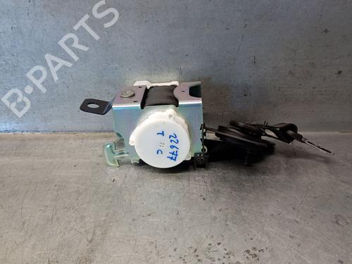 Used Rear center seatbelt PEUGEOT 5008 II (MC_, MJ_, MR_, M4_) 1.5 BlueHDi 130 (MCYHZJ, MCYHZR, MCYHZX) (131 hp) 26124095