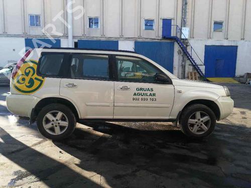 Fuse box NISSAN X-TRAIL I (T30) 2.2 dCi | BP6874435E1 