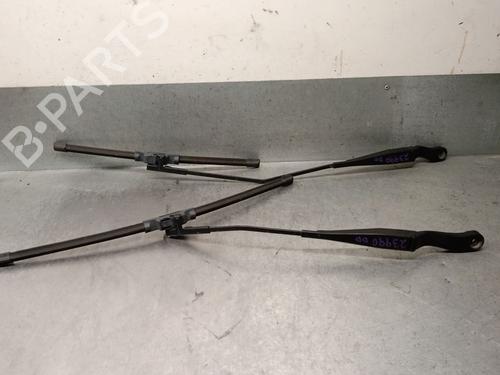 Scheibenwischer vorne für ALFA ROMEO BRERA (939_) 2.2 JTS (939.DXB11) (185 hp) 30460071