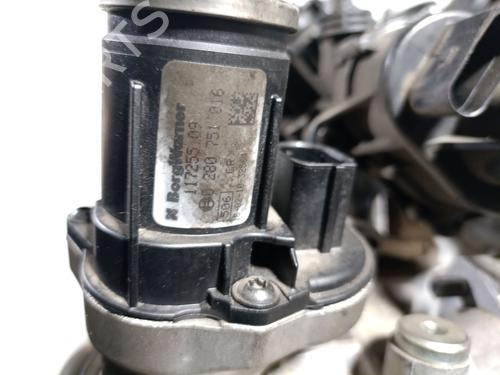Engine VOLVO V40 Hatchback (525) D2 | BP32338403M1