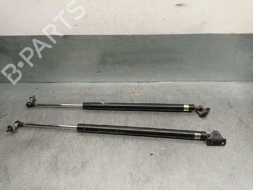 Used Tailgate lift support MITSUBISHI GRANDIS (NA_W) 2.0 DI-D (NA8W) (136 hp) 20260463
