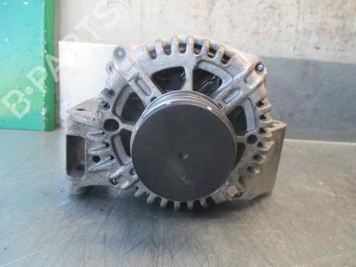 Used Alternator FIAT GRANDE PUNTO (199_) 1.3 D Multijet (199.AXD11, 199.AXD1A, 199.AXD1B,... (90 hp) 7824808