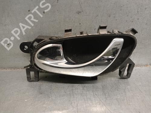 Used Front left interior door handle NISSAN NAVARA NP300 Pickup (D23, D23T) 2.3 dCi (190 hp) 22722315