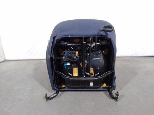 Right front seat AUDI A4 B5 Avant (8D5) 1.9 TDI | BP31038581C16