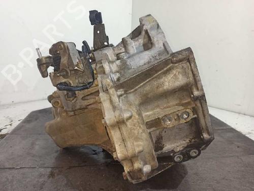 Gearbox NISSAN X-TRAIL I (T30) 2.2 dCi | BP8198227M3 