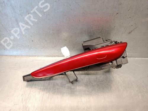 Used Front left exterior door handle MAZDA 3 Hatchback (BP) 2.0 SKYACTIV-G M Hybrid (122 hp) 26175260