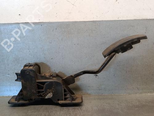 Used Pedal Pedal MITSUBISHI GRANDIS (NA_W) 2.0 DI-D (NA8W) (140 hp) 36385462 36385462
