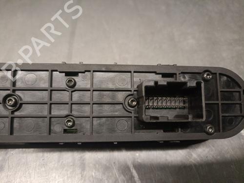 Left front window switch ALFA ROMEO 159 (939_) 1.9 JTDM 16V (939AXC1B, 939AXC12) | BP37243529I27 - Image 5
