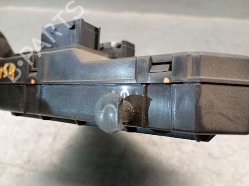 Fuse box PEUGEOT 407 SW (6E_, 6D_) 2.0 HDi 135 | BP24513706E1 