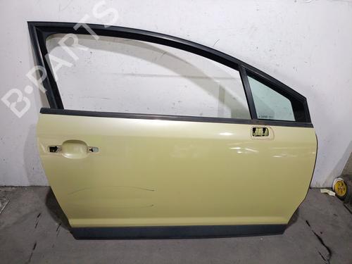 Used Right front door Right front door 38052510 38052510
