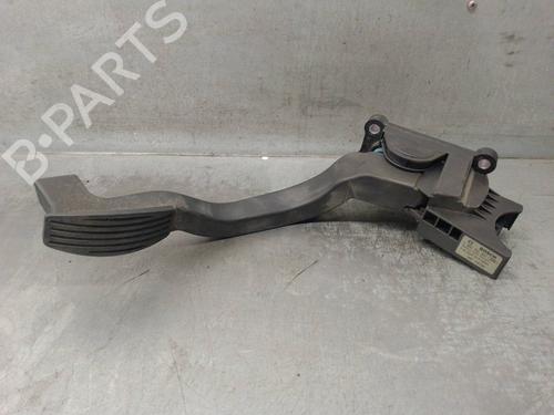 Used Pedal Pedal 17639640 17639640