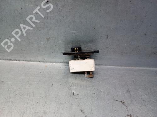 Used Heater resistor MITSUBISHI CARISMA (DA_) 1.8 GDI (DA2A) (122 hp) 27860754