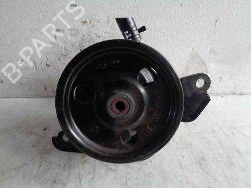 Used Steering pump Steering pump CHRYSLER VOYAGER / GRAND VOYAGER III (GS_, NS_) 2.4 i (151 hp) 5257106 5257106